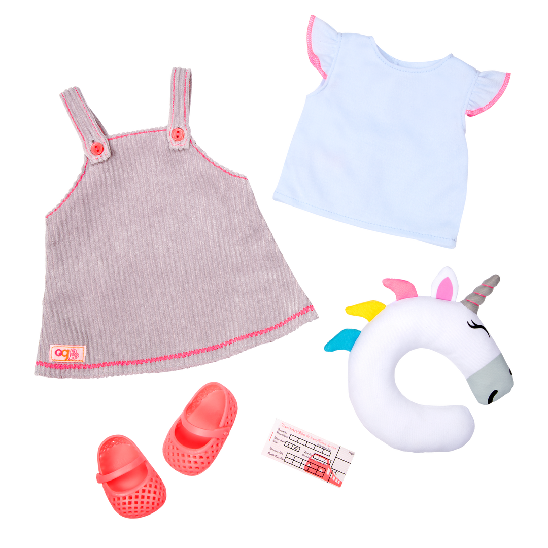 Outfit and unicorn travel pillow for 18-inch doll