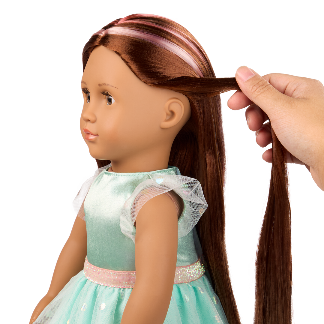 Angelina "From Hair to There"