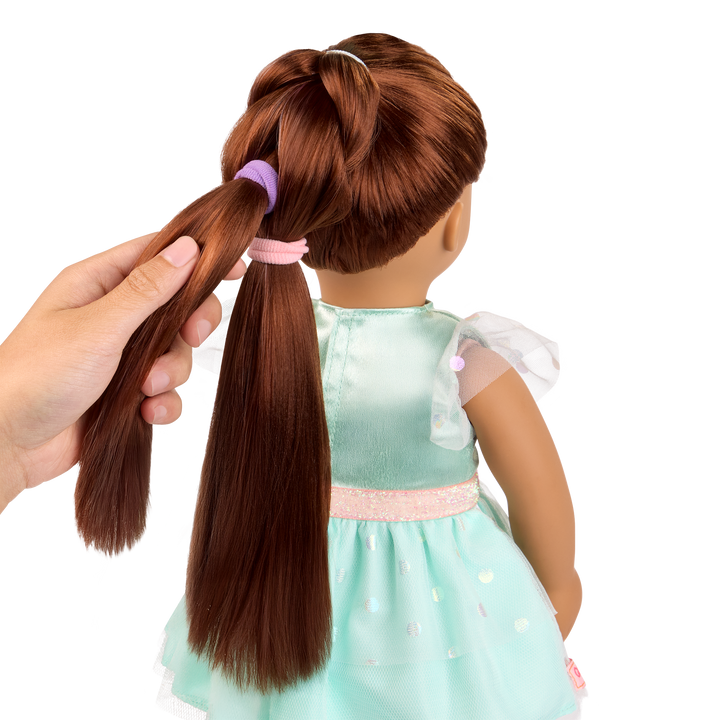 Angelina "From Hair to There"