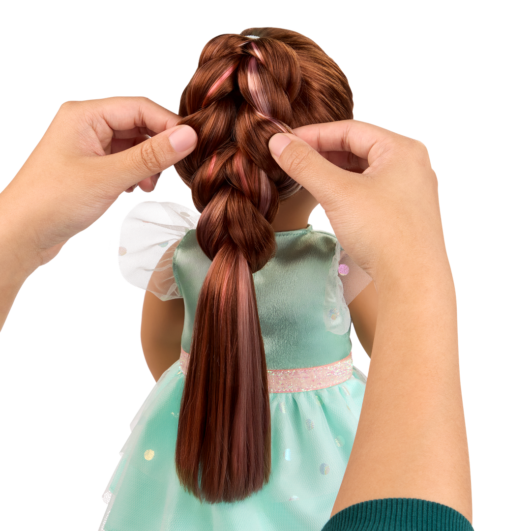 Angelina "From Hair to There"