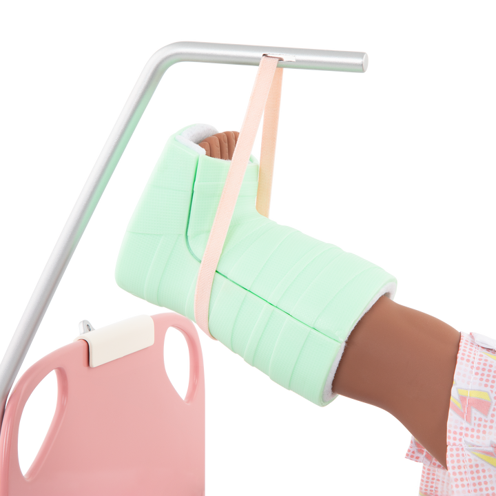 Two 18-inch dolls with hospital gurney playset