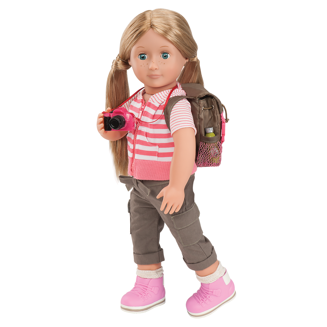 What A Trek Set trecking outfits for 18-inch dolls