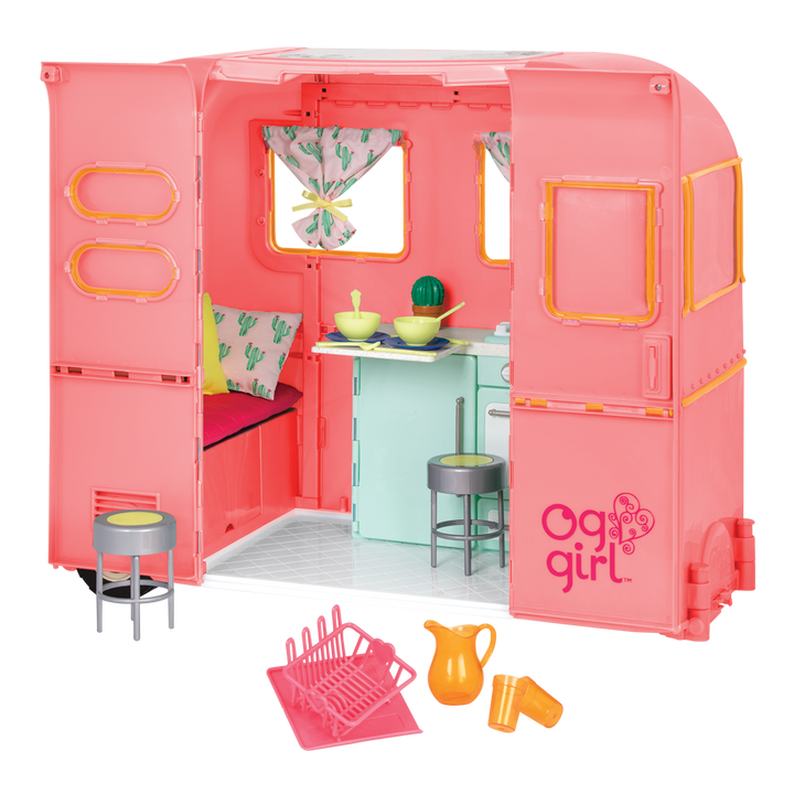 RV Seeing You Camper Pink with Noa and Coral